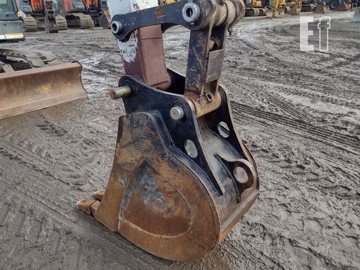 2014-bobcat-e85-image-20