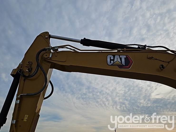 2023-caterpillar-336-image-20