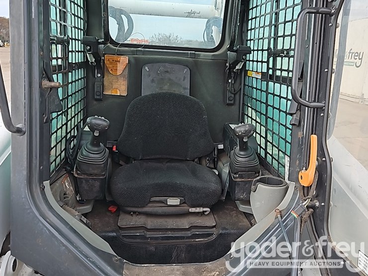 2018-bobcat-t870-image-23