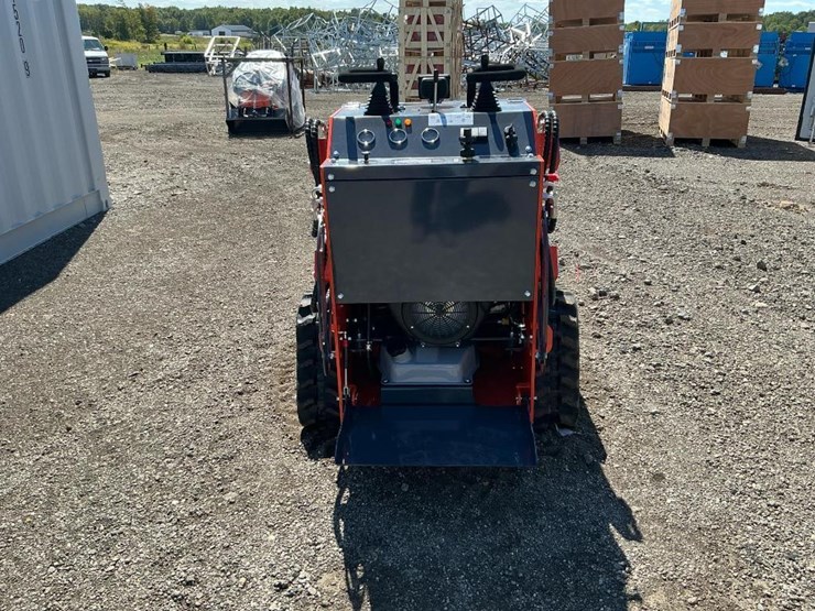 #1000-•-tpm,-t460-mini-skid-steer-loader-image-23