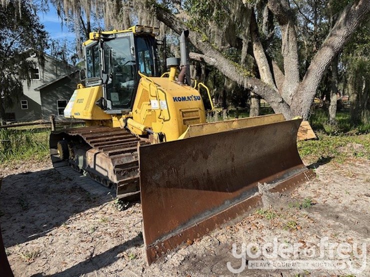 2018-komatsu-d61px-24-image-3