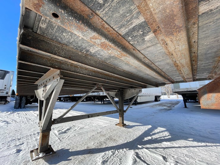 2019-stoughton-trailer-image-14