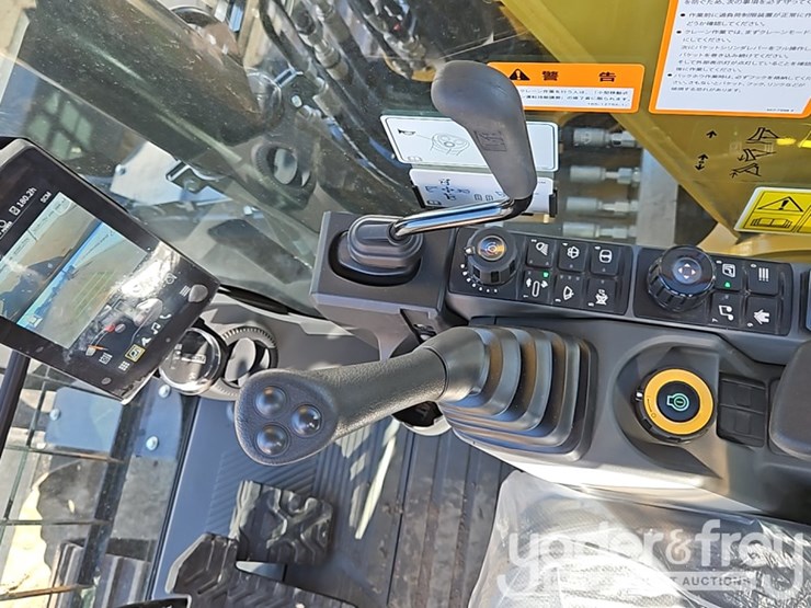 2023-caterpillar-313gc-image-42