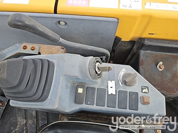 2014-caterpillar-305e-cr-image-33