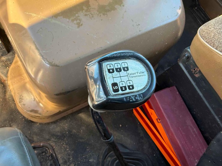 1996-ford-l-image-46