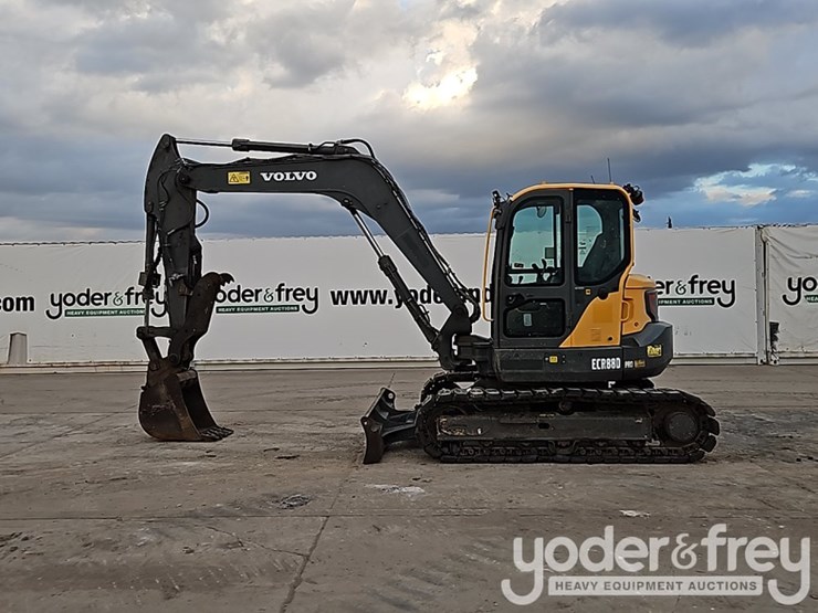 2020-volvo-ecr88d-image-3