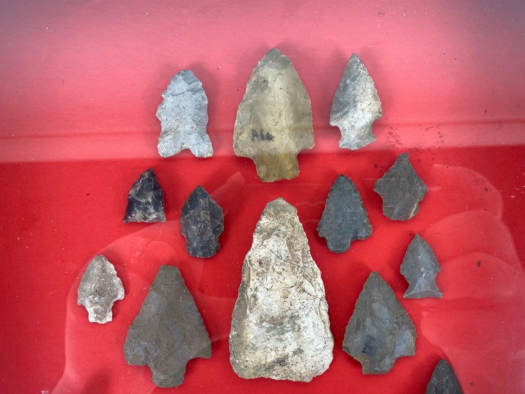 #92-•-#5157-•-(20)-framed-native-american-artifacts-image-3