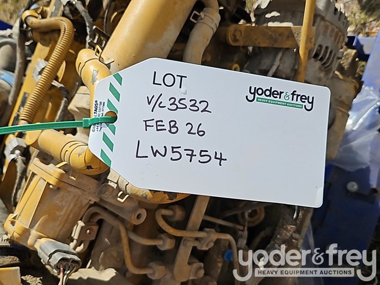 cat-c3.3b-4-cylinder-engine-image-5