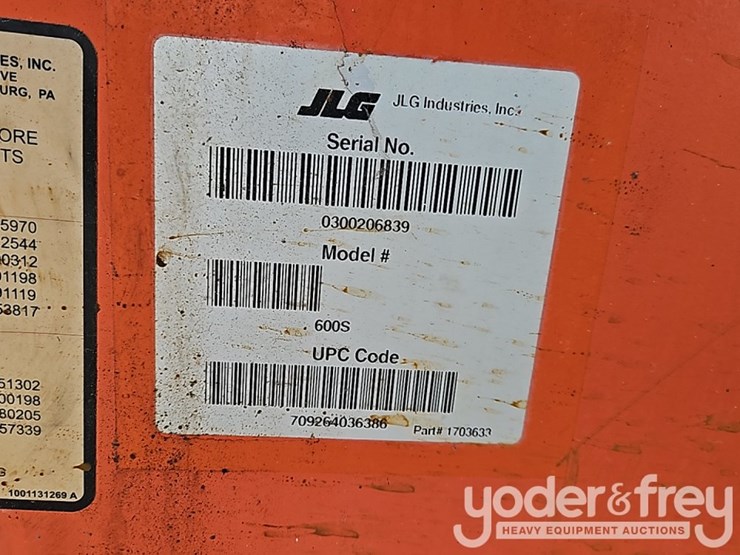 2015-jlg-600s-image-21