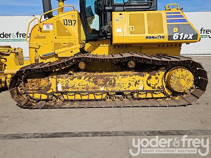 2022-komatsu-d61px-24-image-19