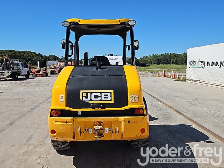 2023-jcb-407-image-19