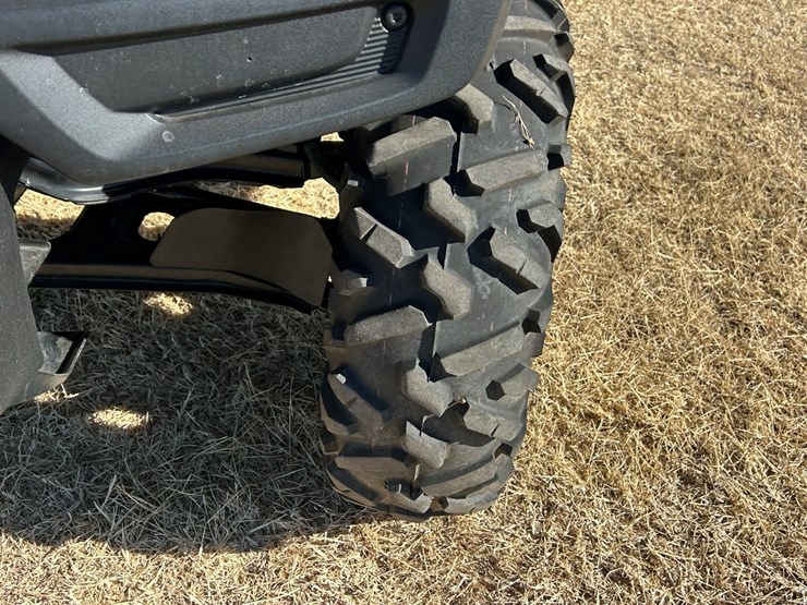 2024-john-deere-xuv-845r-image-10