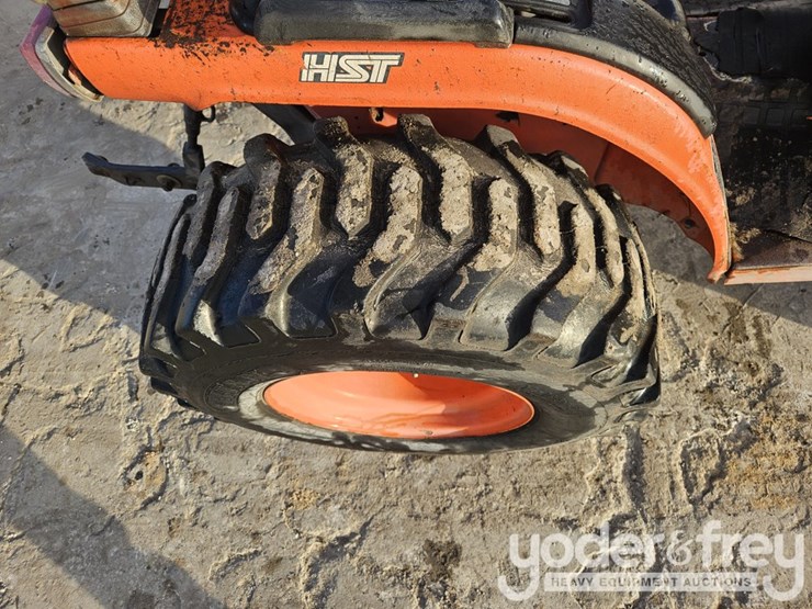 2006-kubota-b7510hsd-image-9