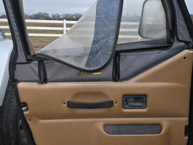 1997-jeep-wranger-4wd,-s/n-1j4fy29p0vp543954:-4-cyl-gas-eng.,-hard-top,-bikini-top,-13000-lb.-winch-image-18