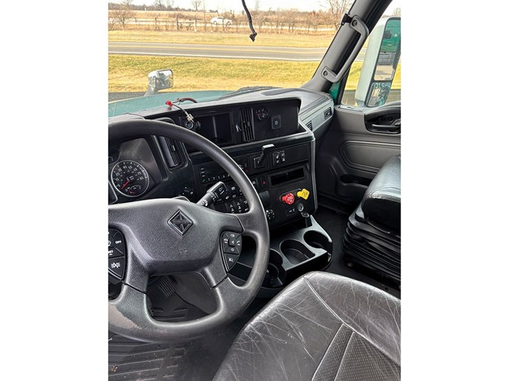 2021-international-lt-image-4