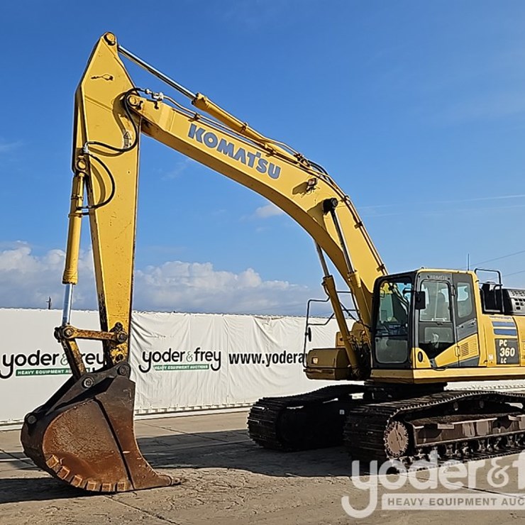 2016 KOMATSU PC360 LC-11