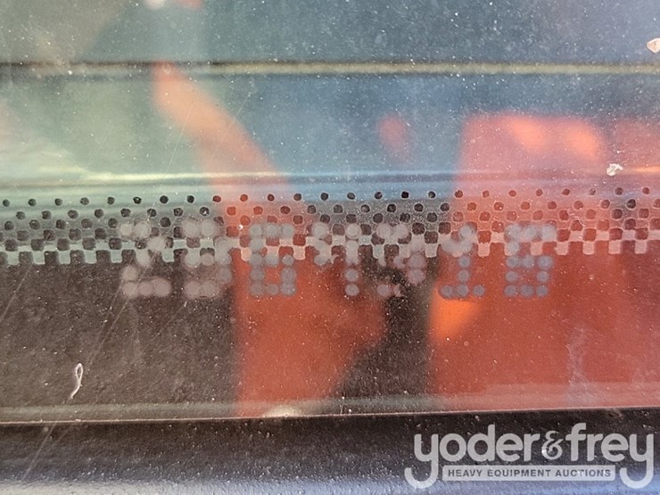 2015-jcb-926-image-42