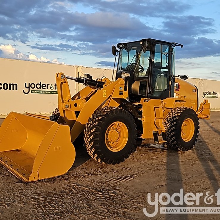 CATERPILLAR 910