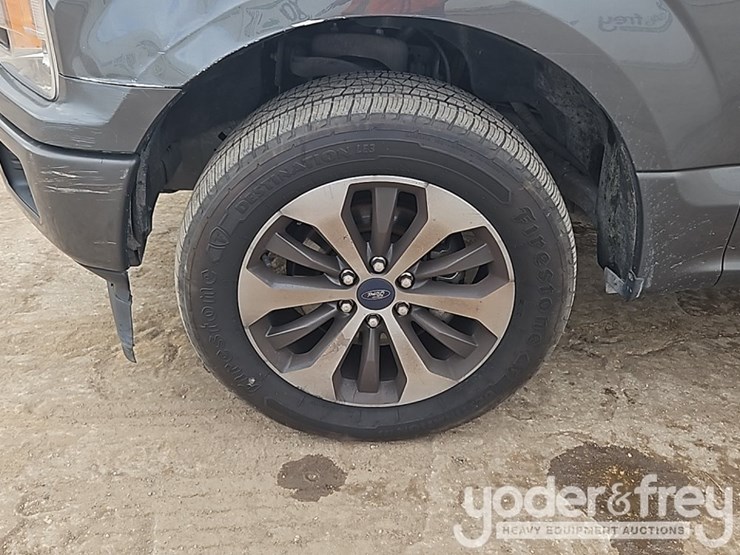 2020-ford-f150-image-12