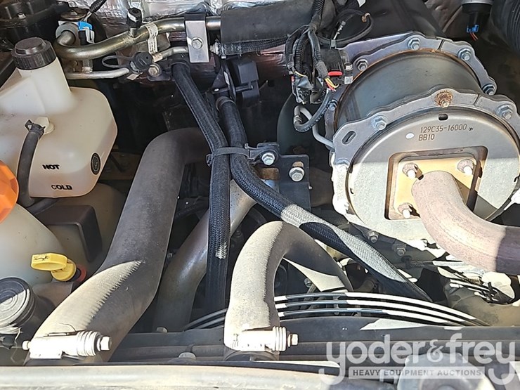 2023-deere-317g-image-24