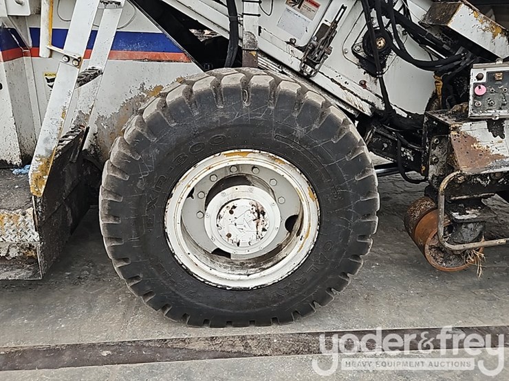 2015-weiler-e1250a-image-9