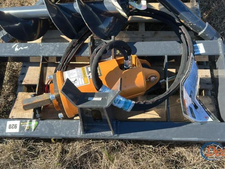 wolvering-auger,-s/n-zw-05771-w/-2-bits-for-skid-steer-image-1