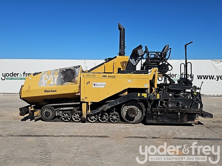 2012-caterpillar-ap-655d-image-3