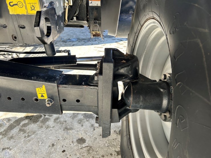 2007-case-ih-7010-image-84