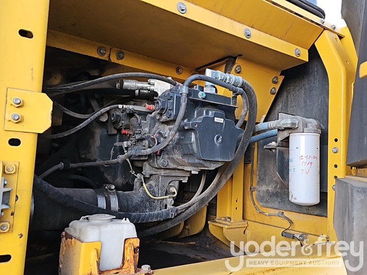 2021-komatsu-pc360-lc-11-image-29