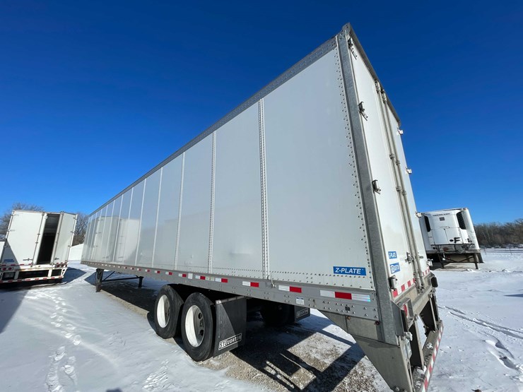 2022-stoughton-trailer-image-7