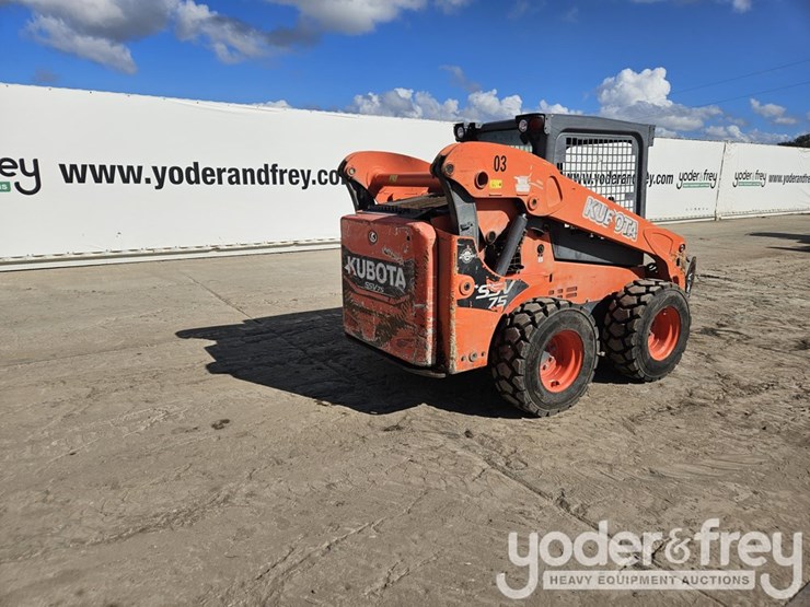 2015-kubota-ssv75-image-5