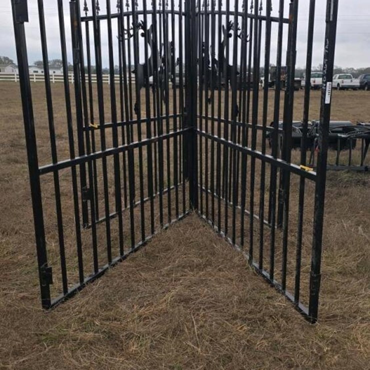 14' GATE W/ DEER