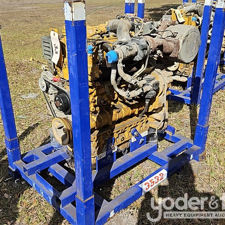 CAT C3.3B 4 Cylinder Engine