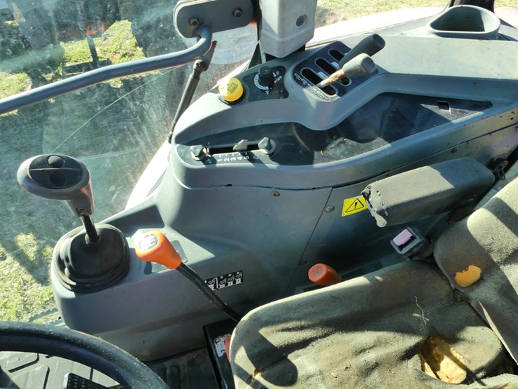 massey-ferguson-4610-image-12