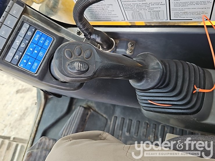 2019-komatsu-pc390-lci-11-image-41
