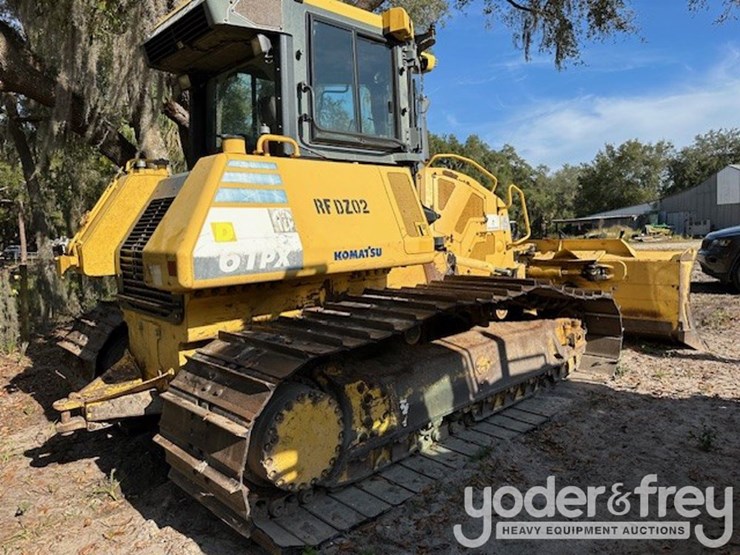 2018-komatsu-d61px-24-image-4