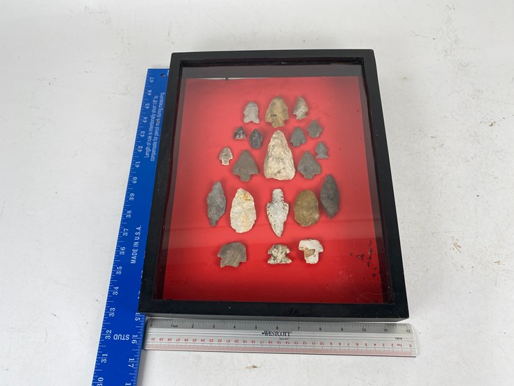 #92-•-#5157-•-(20)-framed-native-american-artifacts-image-2