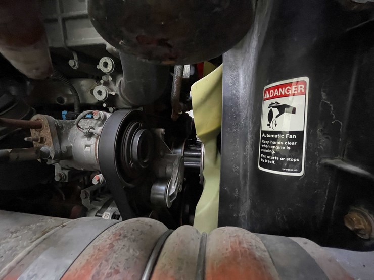 #6225-•-2021-freightliner-cascadia-semi-truck-(title-in-delay)-image-102