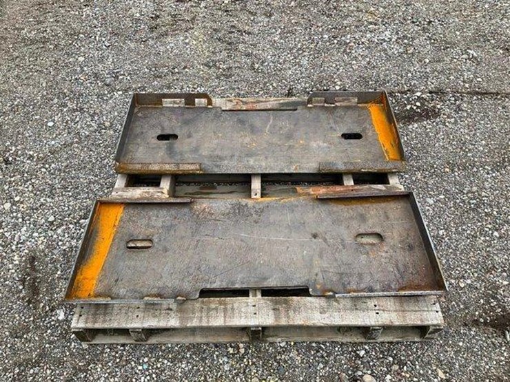 #1358-•-2-unused-kc-formed-skid-steer-frames-image-2