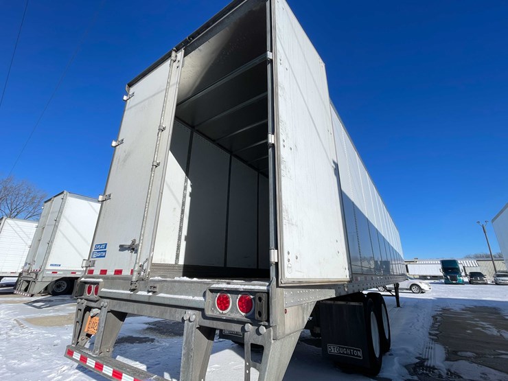 2022-stoughton-trailer-image-39