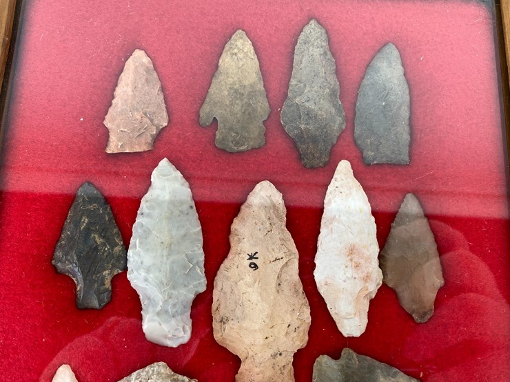 #89-•-#5154-•-(17)-framed-native-american-artifacts-image-3