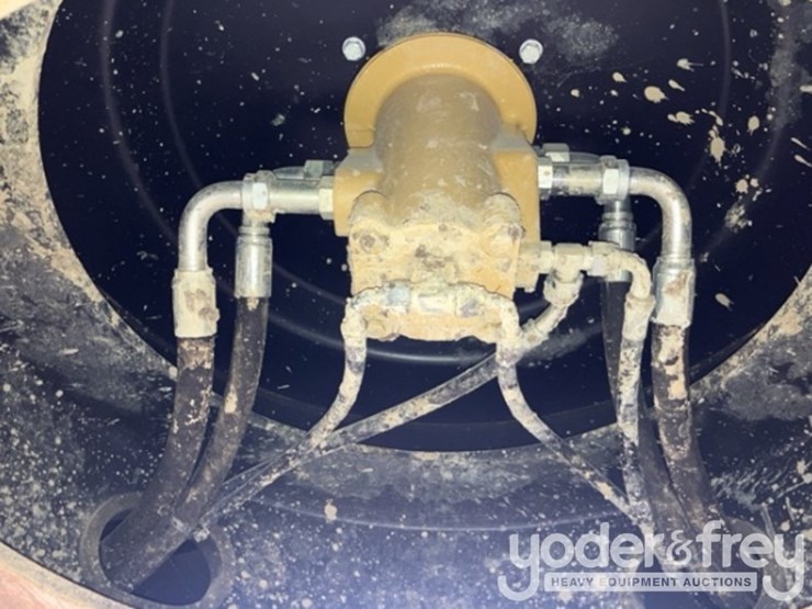 2022-caterpillar-315-gc-image-15