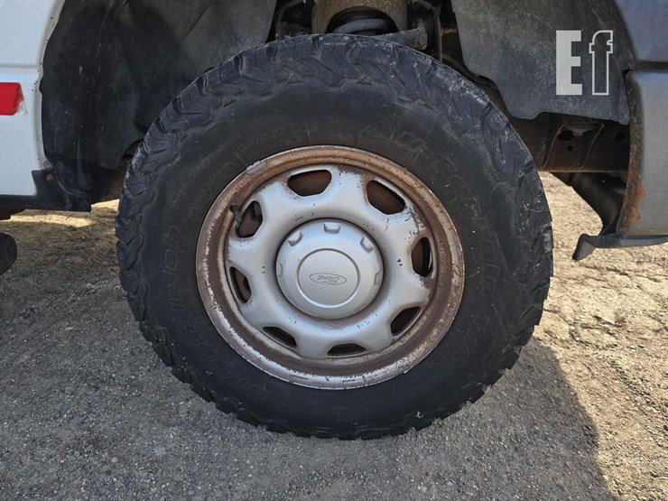 2010-ford-f150-image-16