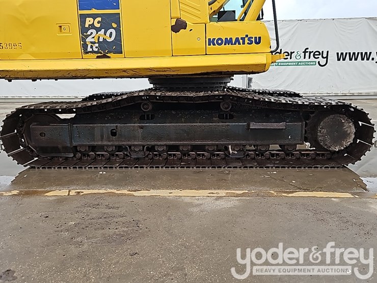 2021-komatsu-pc210-lc-11-image-8