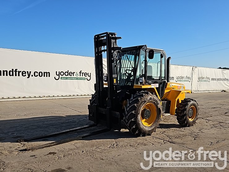 jcb-930-image-1