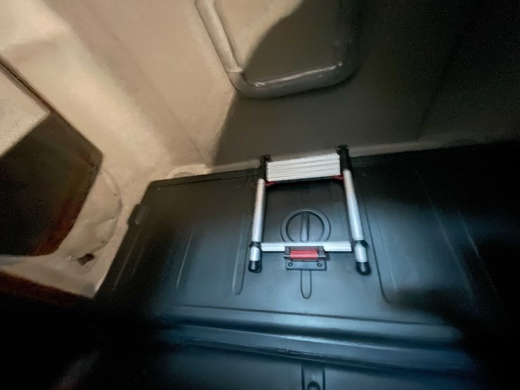 #6223-•-2022-freightliner-cascadia-semi-truck-(title-in-delay)-image-80