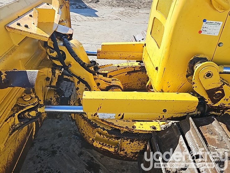 2021-komatsu-d51px-24-image-17