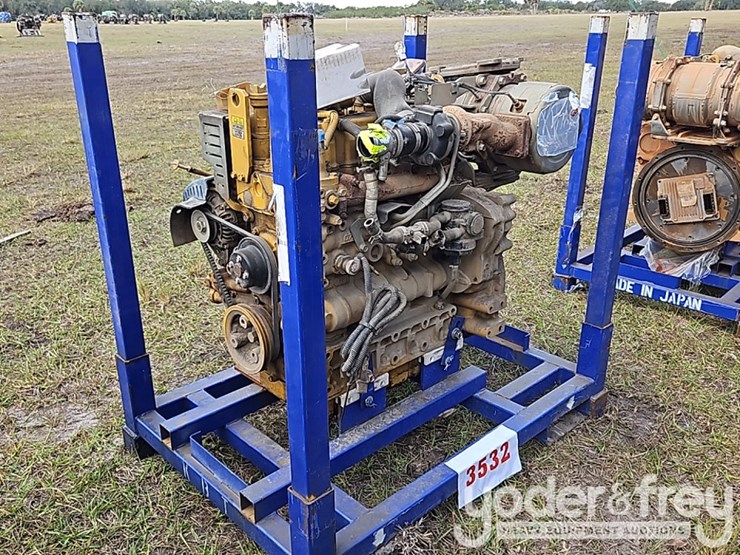 cat-c3.3b-4-cylinder-engine-image-1