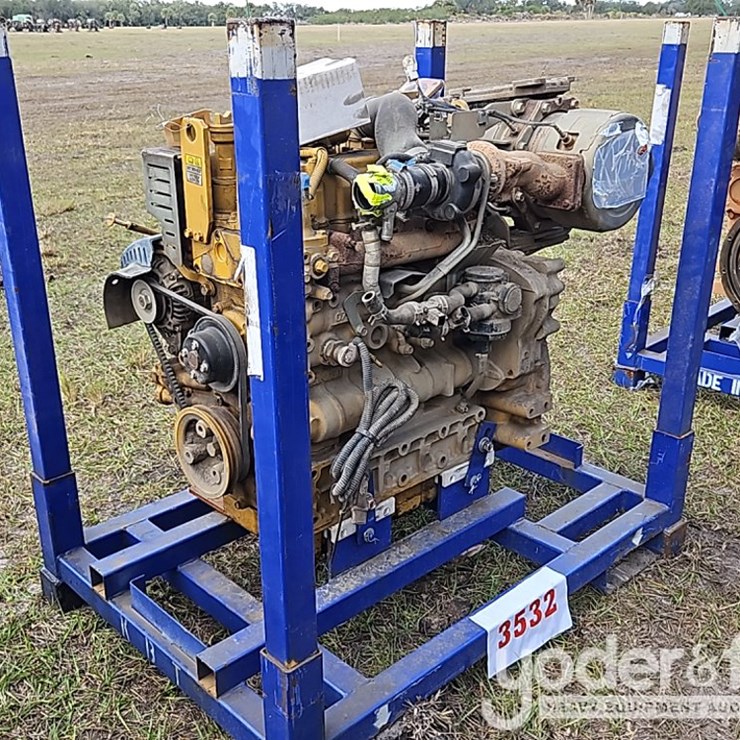 CAT C3.3B 4 Cylinder Engine