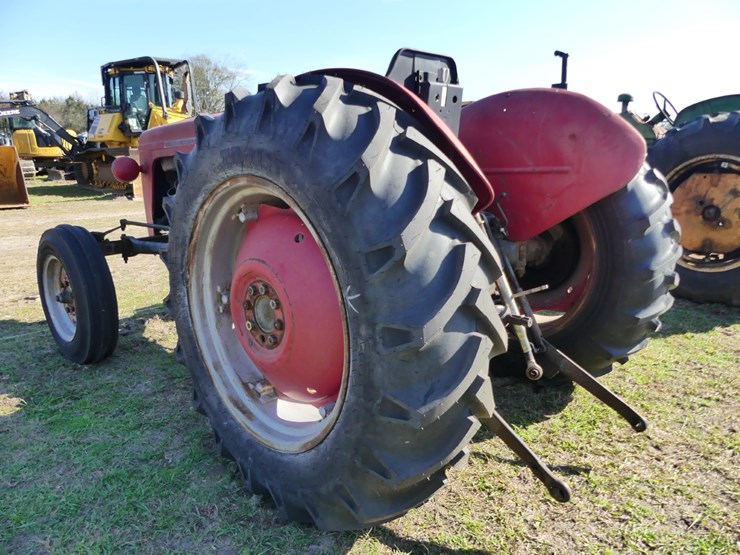 ferguson-to35-image-4